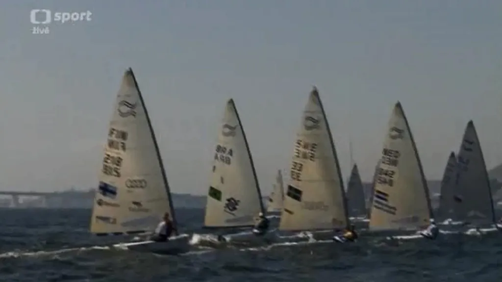 V Riu se jela testovací jachtařská regata