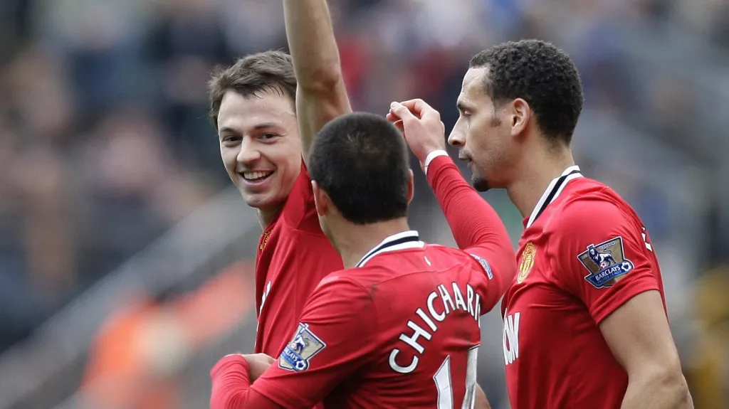 Fotbalisté Manchesteru slaví 