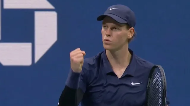 Ve finále US Open se utká Sinner s Alcarazem