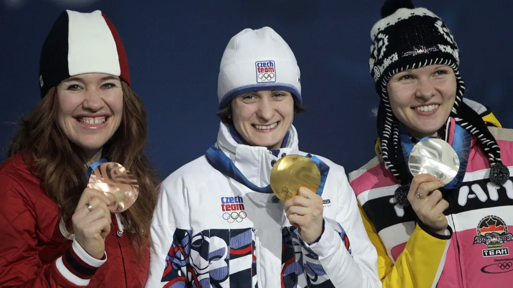 Rychlobruslařky Hughesová, Sáblíková a Beckertová