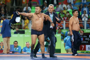 Svérázný protest mongolských trenérů po porážce jejich svěřence