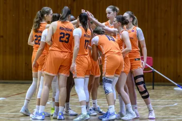 Chomutovské basketbalistky