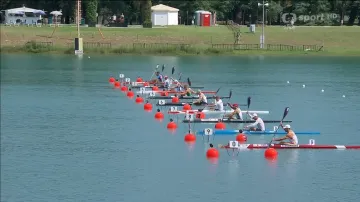Finále kajakářů na MS na 1000 metrů s Josefem Dostálem