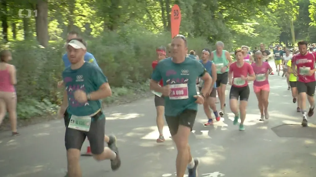 Odložený Olympijský běh proběhne ve více než 80 městech