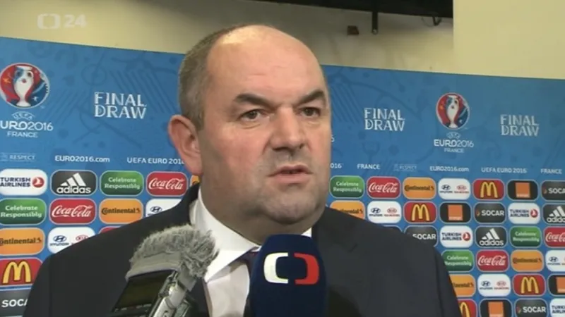 Ohlasy Pavla Vrby a Miroslava Pelty na los Eura