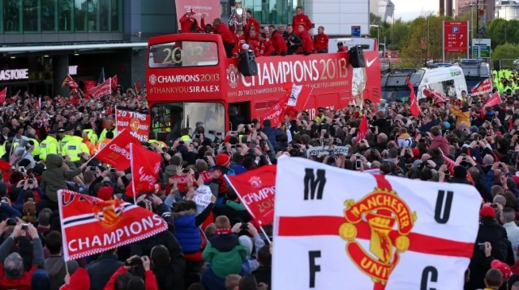 Jásot masy fanoušků United