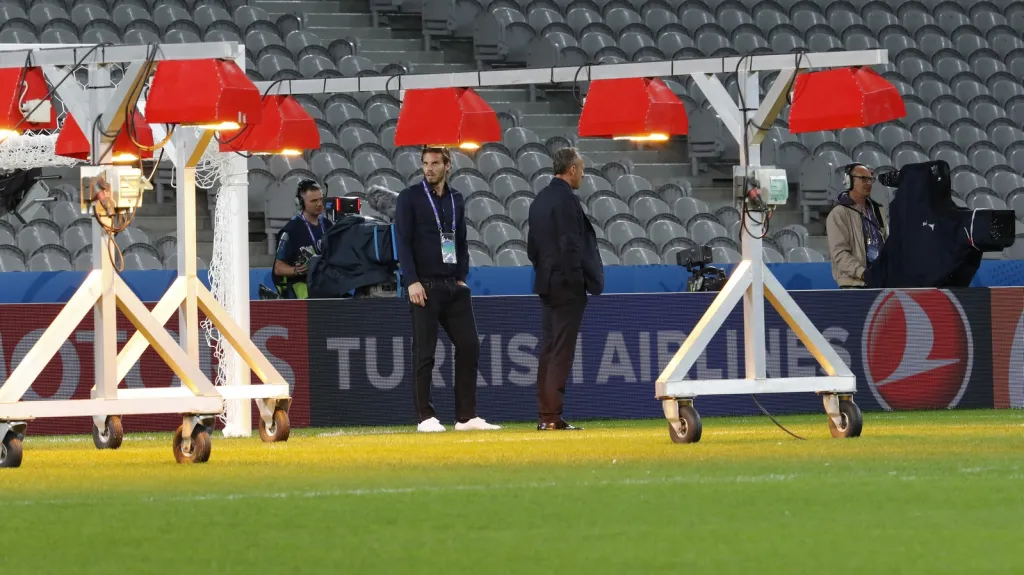 Francouzské trávníky jsou zatím předmětem kritiky