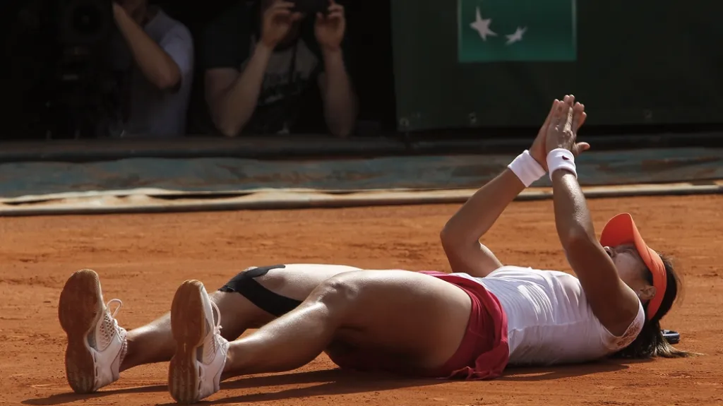 Li Na slaví titul na French Open