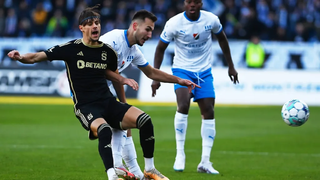 Filip Kubala v utkání se Spartou