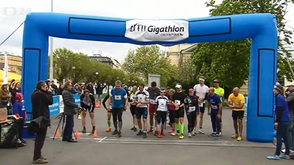 V závěru gigatlonového závodu se zrodilo překvapení