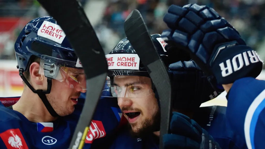 Martin Bakoš se raduje z branky