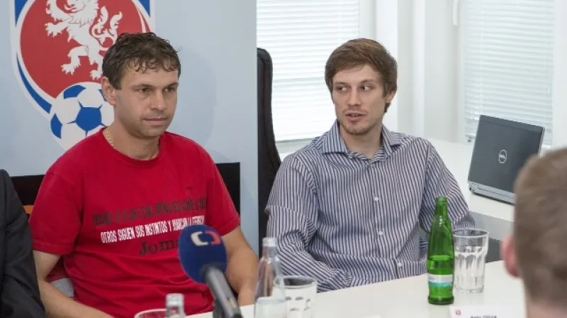 Futsalisté Sparty Martin Dlouhý a slávista Petr Oliva