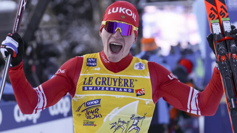 Volnou patnáctku ve Falunu vyhrál Bolšunov