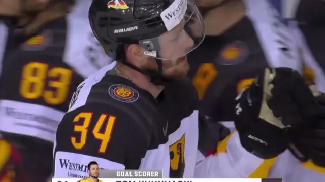 Gól v utkání Švýcarsko - Německo: Kühnhackl - 2:1 (38. min.)