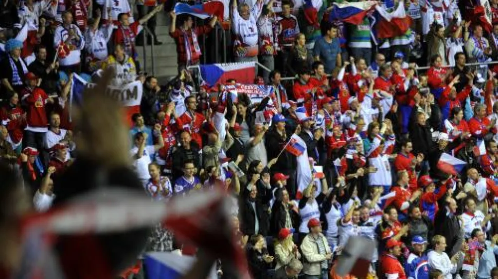 Čeští fanoušci vytvořili svému týmy v Bratislavě domácí atmosféru