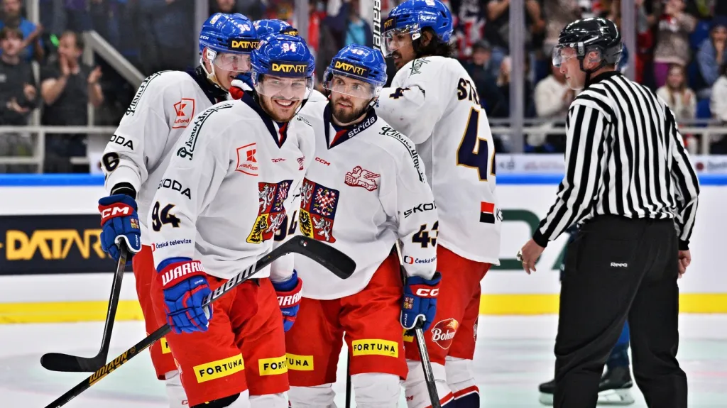 Jakub Lauko se raduje z reprezentačního gólu