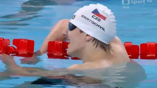 Finále 400 m volný způsob S11 s Davidem Kratochvílem