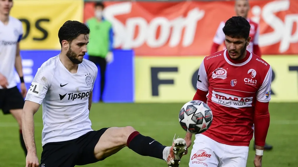 Utkání Pardubice - Sparta