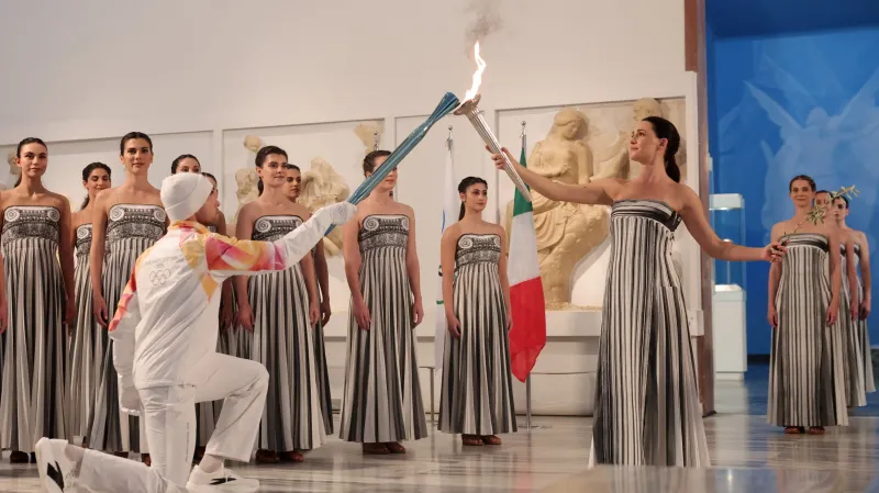 Olympijská pochodeň se vydala na cestu do Milána