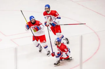 Hráči české osmnáctky v zápase proti USA