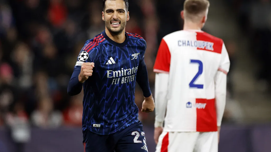 Mikel Merino se raduje z branky