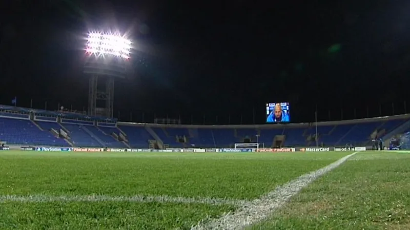 Trávník před zápasem CSKA - Plzeň je dobře připraven