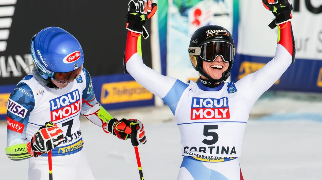 Mikaela Shiffrinová a Lara Gutová-Behramiová