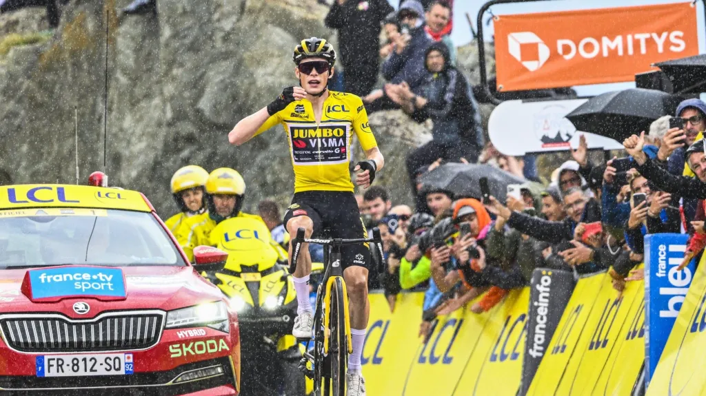 Jonas Vingegaard vítězí na Dauphiné