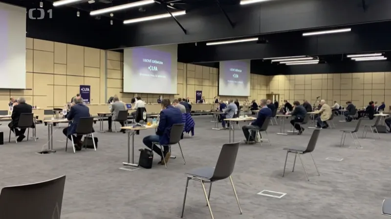 Fotbalová liga se po pauze rozběhne 23. května, LFA dál povede Svoboda