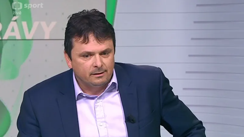 Téma SZ: Slavia se chystá na Chelsea i derby