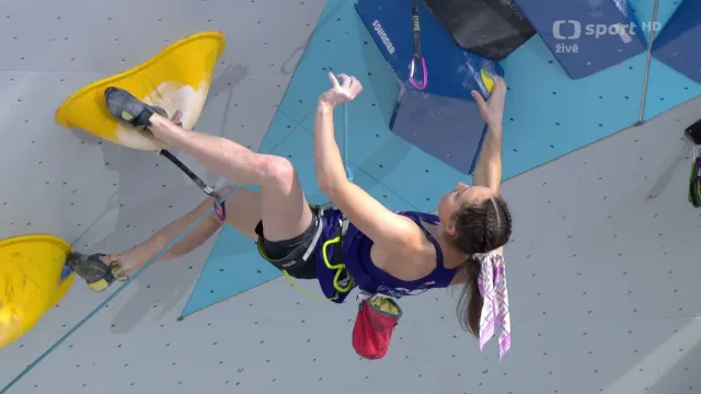 Výkon Michaely Smetanové v semifinále lezení na obtížnost