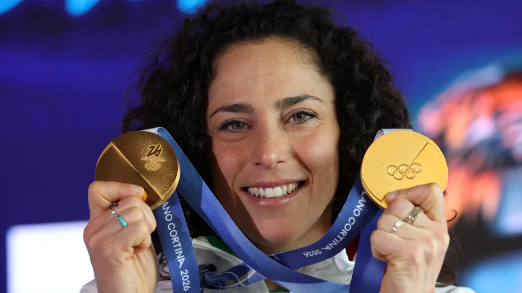 Federica Brignoneová se svými zlatými medailemi