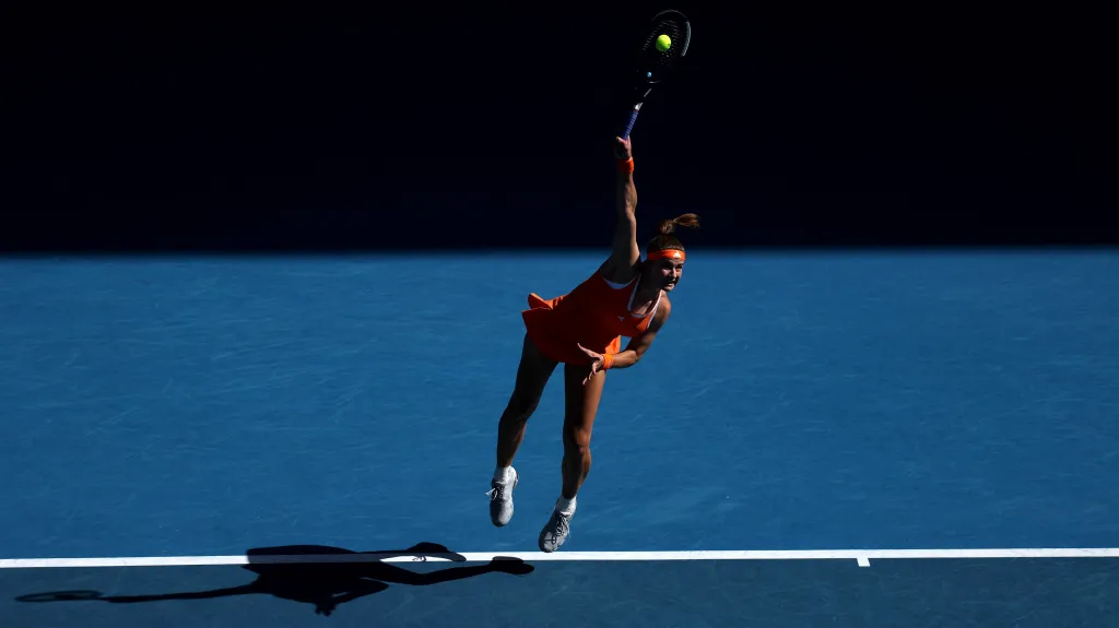 Karolína Muchová v utkání s Coco Gauffovou