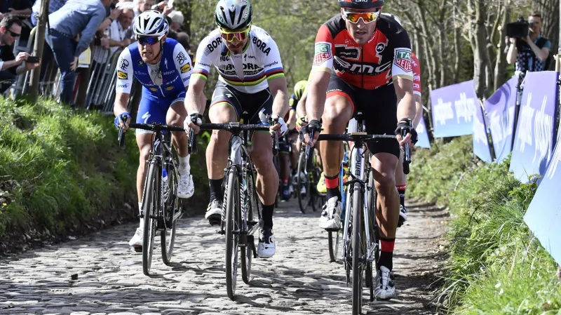Matteo Trentin, Peter Sagan a Greg Van Avermaet