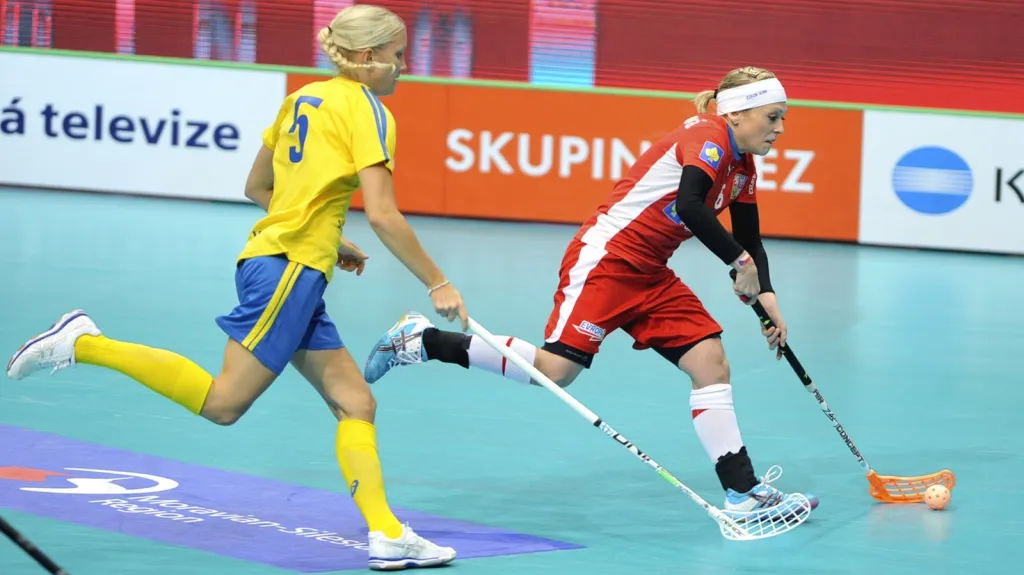 Anet Jarolímová v utkání se Švédskem