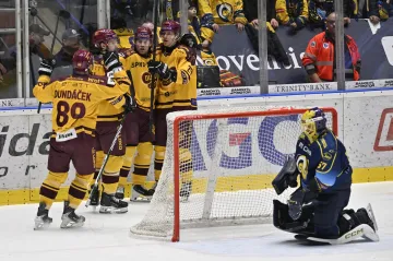 Radost hokejistů Jihlavy v utkání proti Zlínu