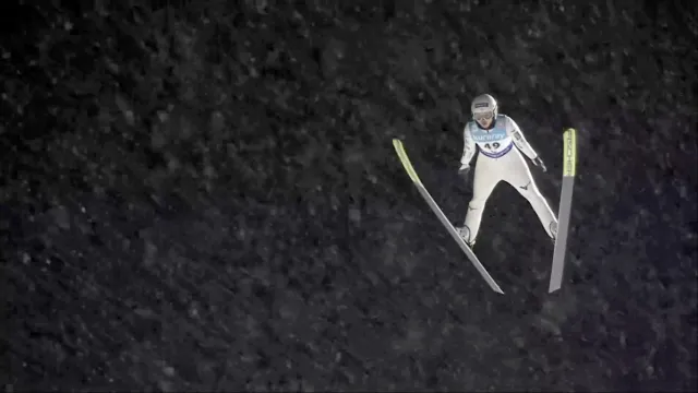 Vítězný skok Nozomi Marujamaové v Zau