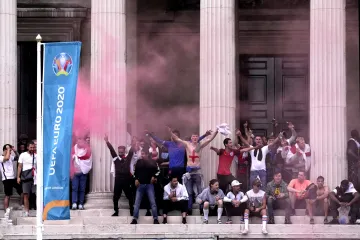 Angličtí fanoušci před finále Eura