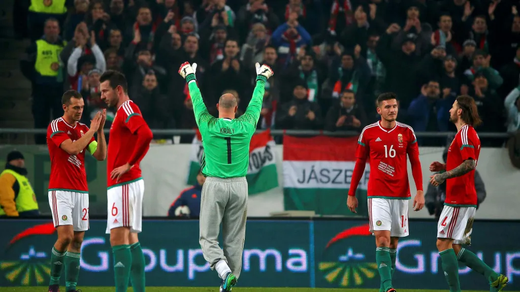 Loučící se Gábor Király