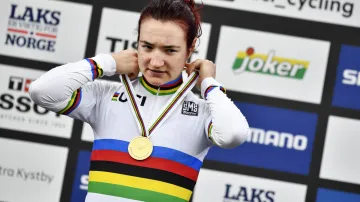 Juniorská mistryně světa Ellena Pirroneová