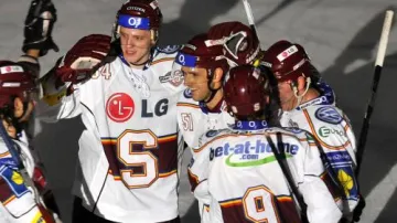 Hráči Sparty po vítězném gólu