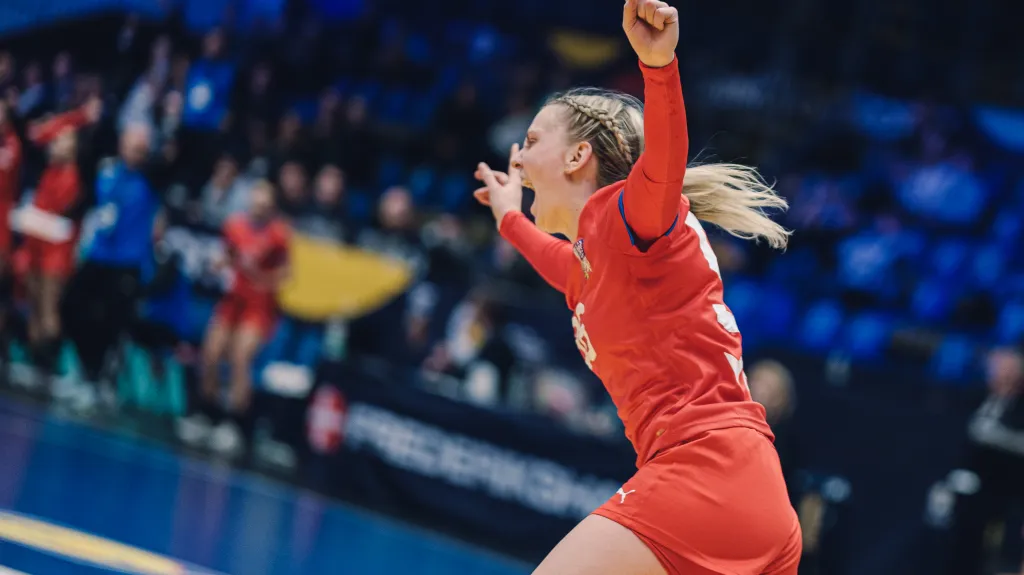 Charlotte Cholevová