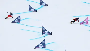 Závod v paralelním slalomu