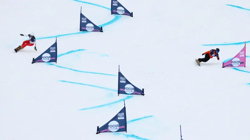 Závod v paralelním slalomu