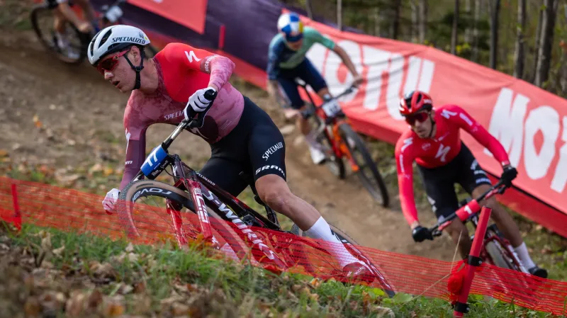 Cink zakončil sezonu SP 17. místem, vyhráli Aldridge a Rissvedsová