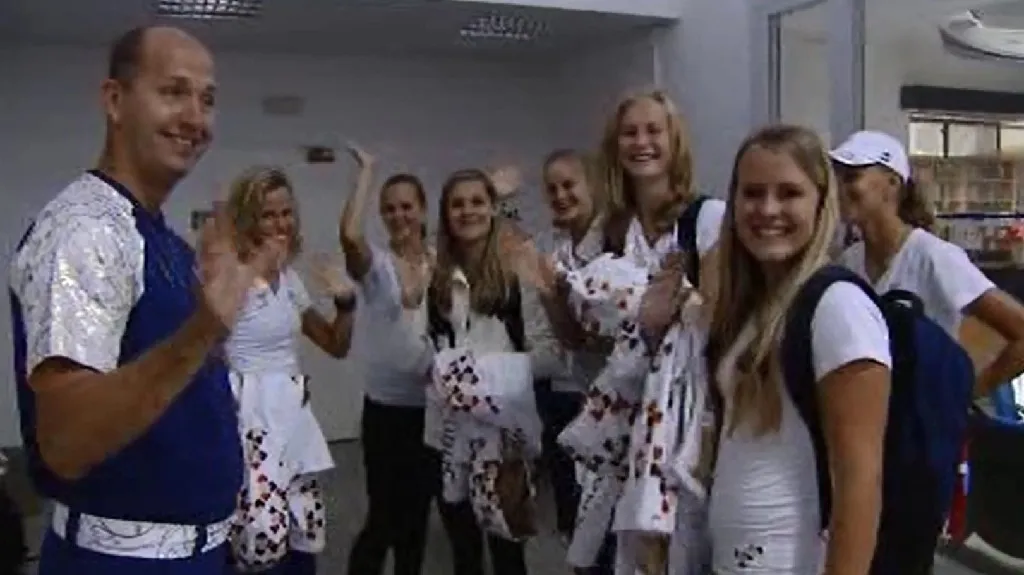 Čeští sportovci odletěli na olympiádu mládeže