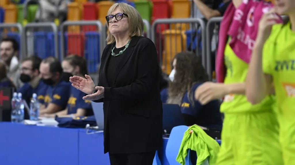 Trenérka USK Natálie Hejková