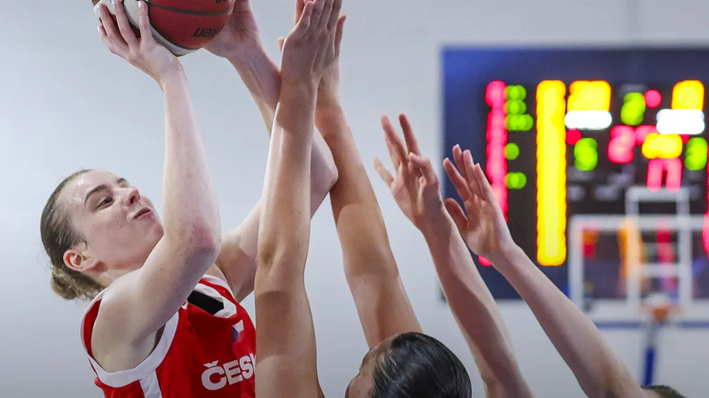Basketbalistky U20 budou hrát o 9.–16. místo