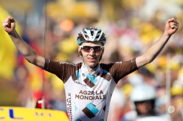 Slavící Romain Bardet