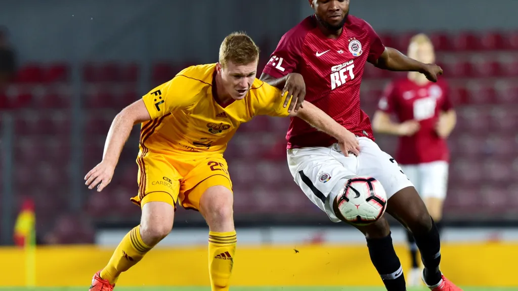 Benjamin Tetteh a Michal Bezpalec